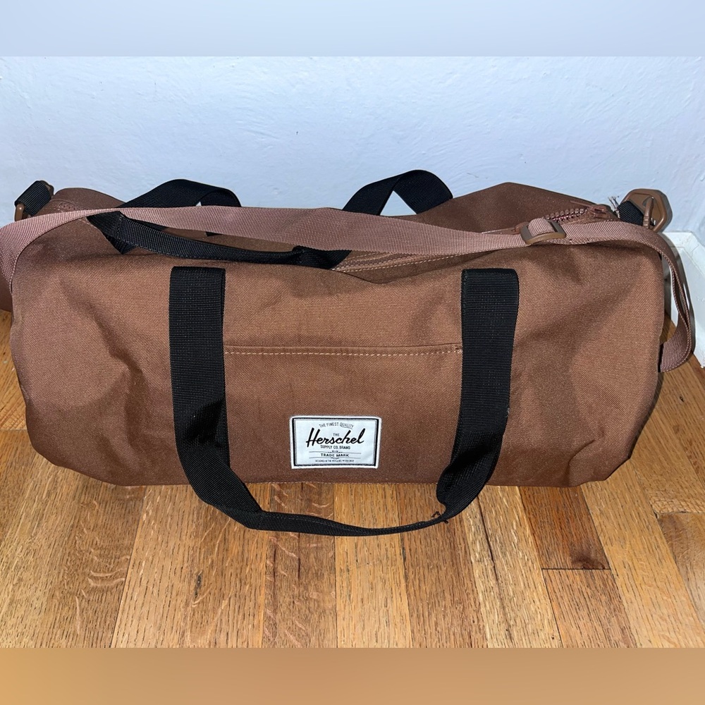 Herschel classic gym bag
